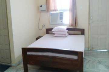 hotel-img